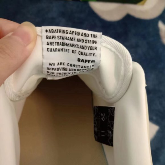 BAPE STA x Marvel series joint ape star sneakers - Picture 11 of 13